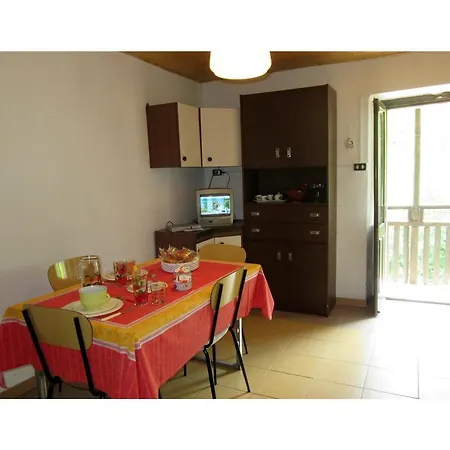 Apartment Casa Zinia Stroppo